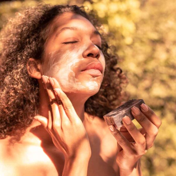 Jabón Exfoliante de Rostros - Imagen 3
